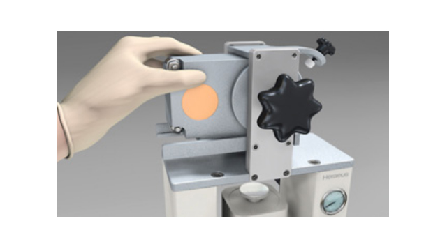 Συσκευές 'Εγχυσης Υπό Πίεση