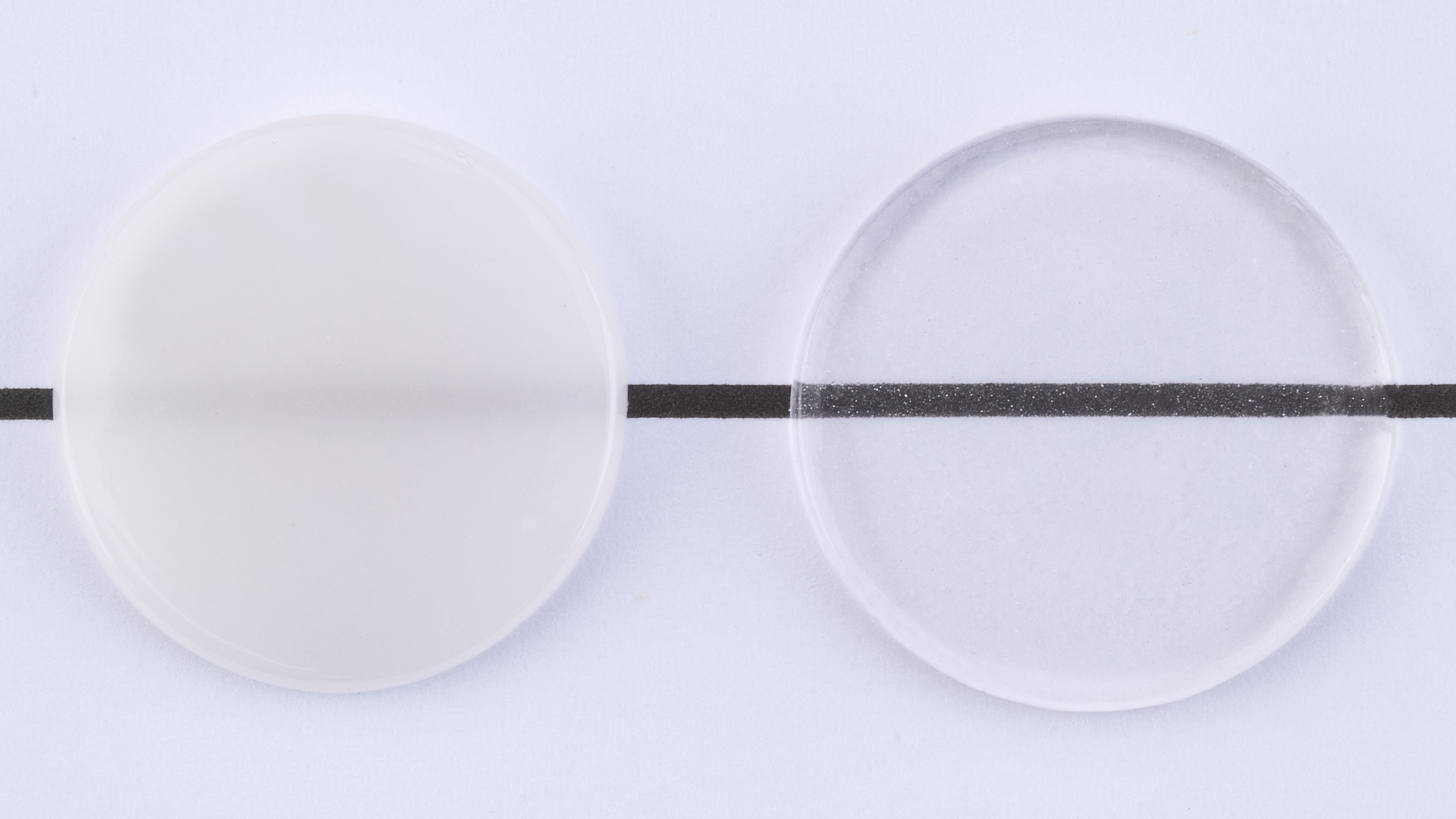 Διαφάνεια του Glaze Fluo και του Glaze